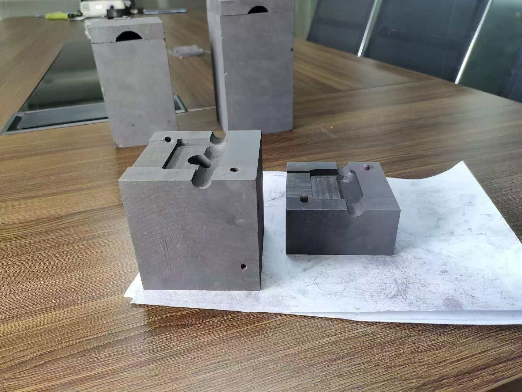 電纜熱熔石墨模具適用于哪些材質(zhì)的焊接